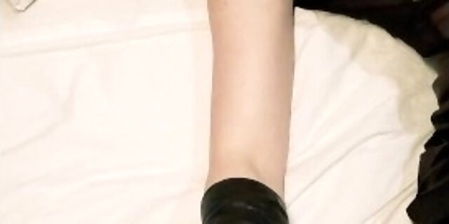 amateur,fetish,fishnet,french,german,gloves,high heels,indian,italian,leather,mature,milf,secretary,stockings,verified,