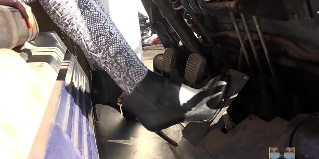 asian,big ass,couple,domination,foot fetish,indian,model,pornstar,public,sexy,shoe,solo,tight,verified,vintage,worship,